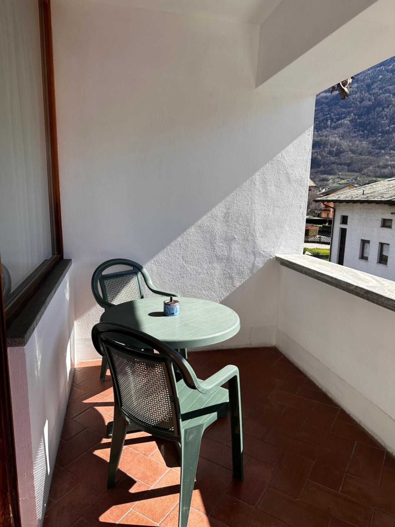 Ampio Appartamento Con Vista “Casa Magro” Тирано Экстерьер фото